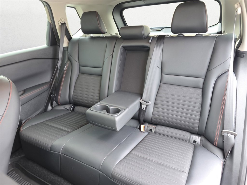 Used 2025 Nissan Rogue SV w/ Rock Creek Premium Package image 9