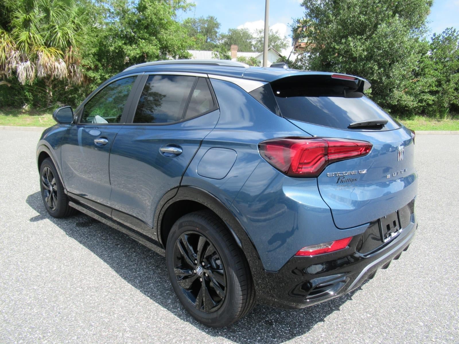New 2026 Buick Encore GX Sport Touring w/ Comfort Package FWD image 5