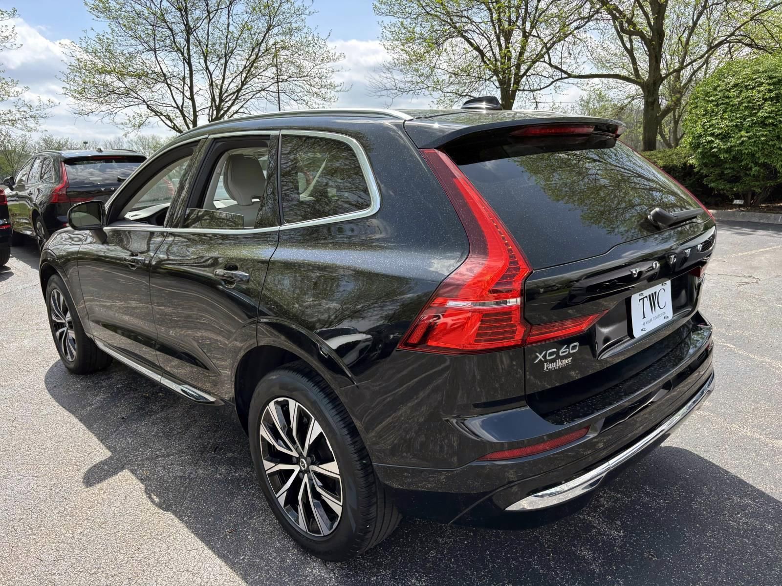 Used 2023 Volvo XC60 B5 Plus w/ Protection Package image 7