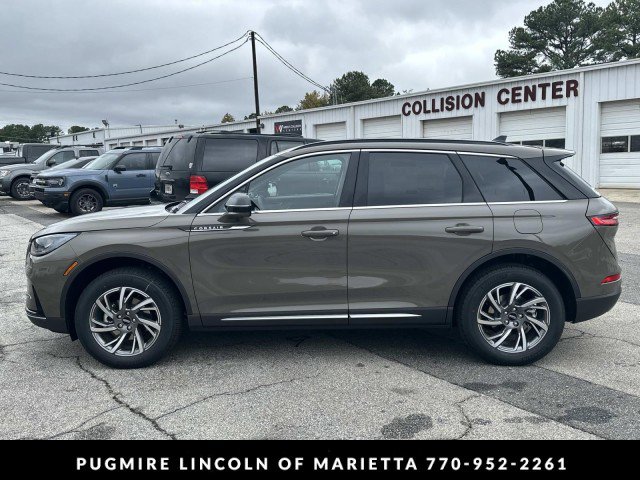 New 2026 Lincoln Corsair Premiere image 4