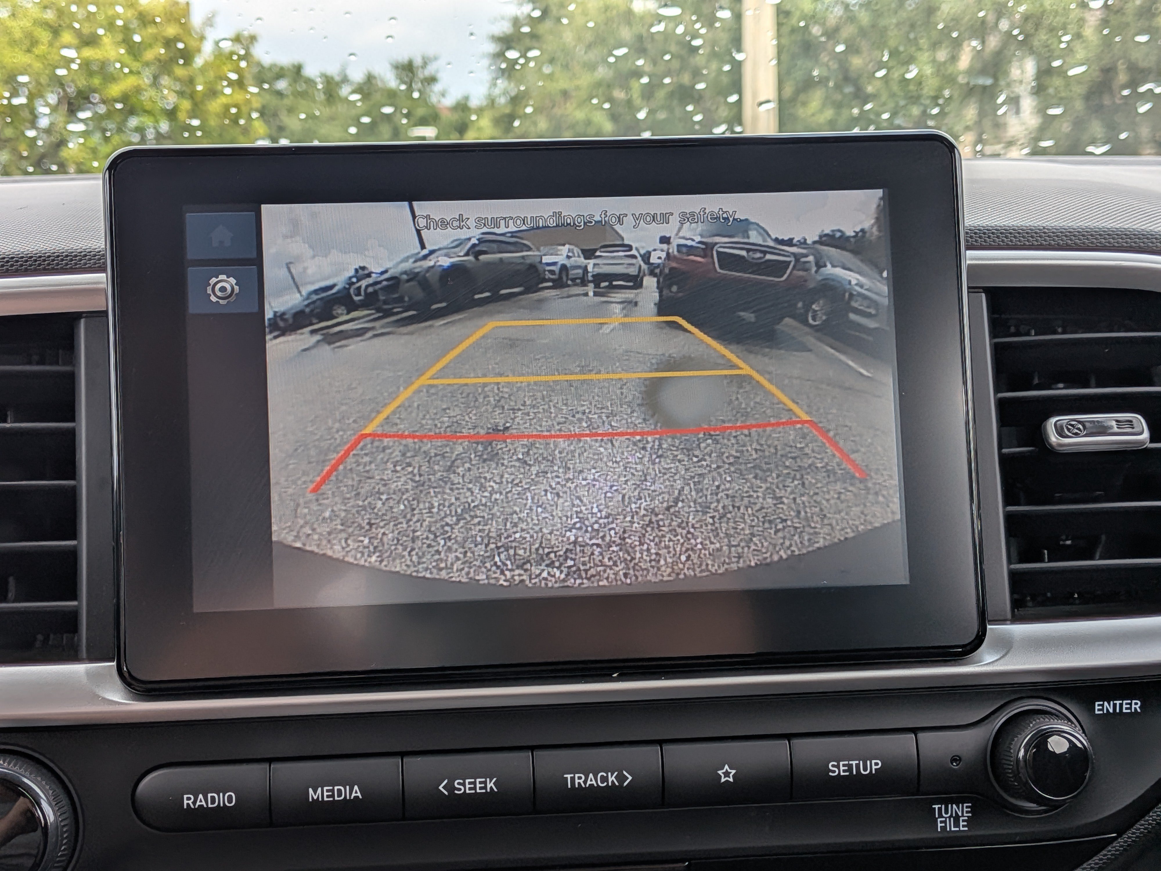 Used 2023 Hyundai Venue SEL FWD image 31