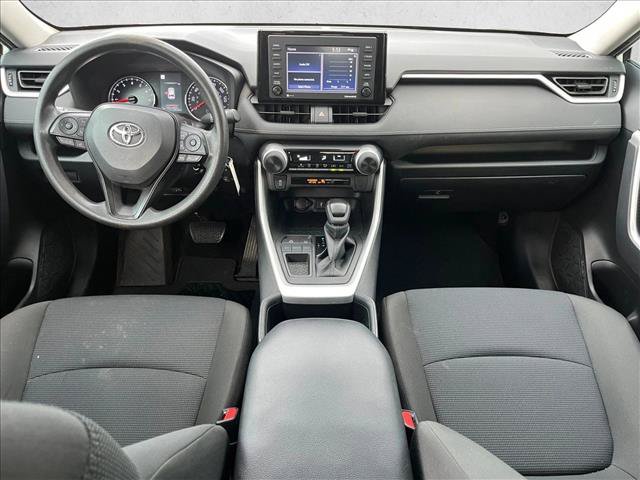 Used 2022 Toyota RAV4 LE FWD image 19