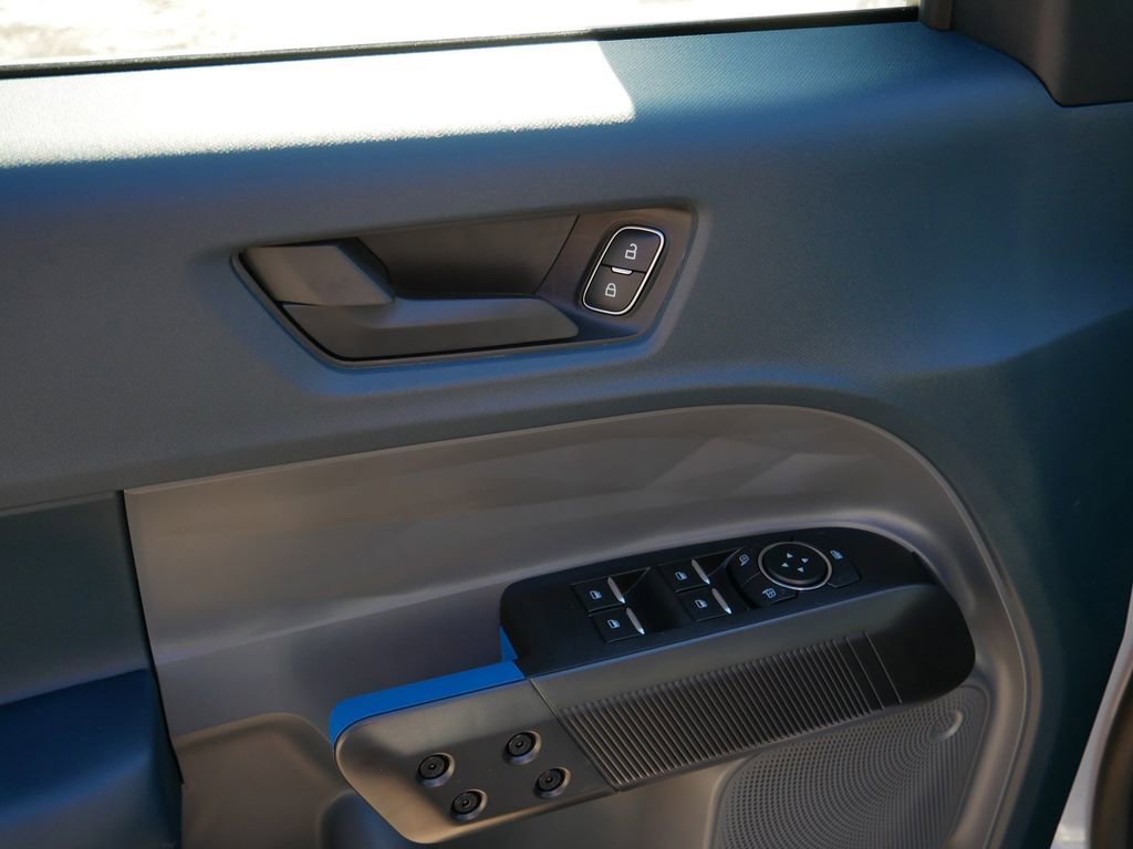Used 2026 Ford Maverick Lobo image 17