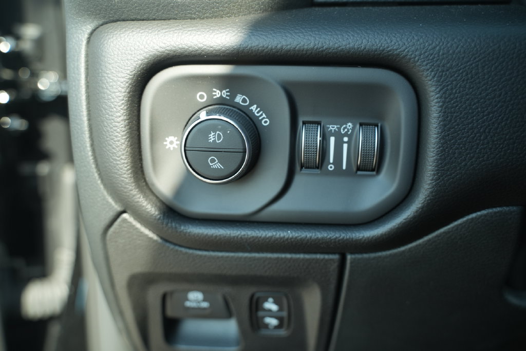 New 2026 RAM 1500 Big Horn AWD/4WD image 31