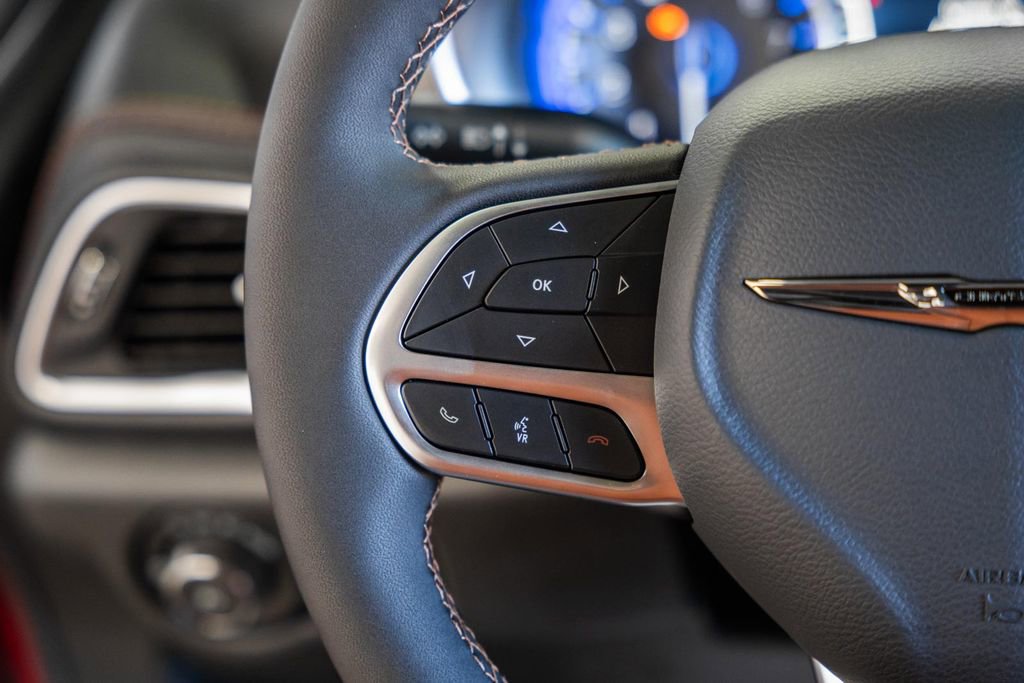 New 2026 Chrysler Pacifica Pinnacle image 29