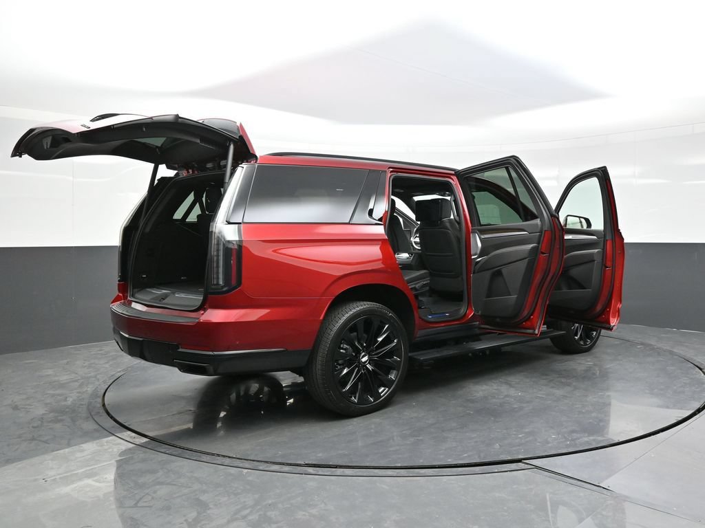 New 2026 Cadillac Escalade Platinum Sport w/ LPO, ONYX Package AWD/4WD image 47