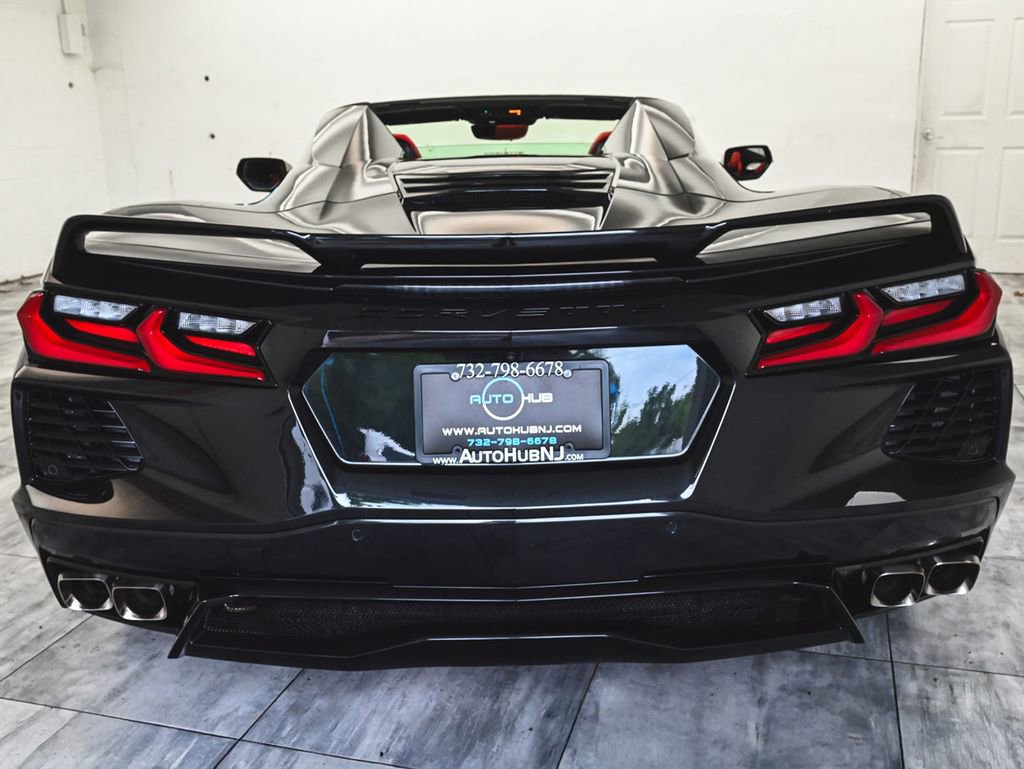 Used 2024 Chevrolet Corvette Stingray Preferred Conv w/ Z51 Performance Package RWD image 8