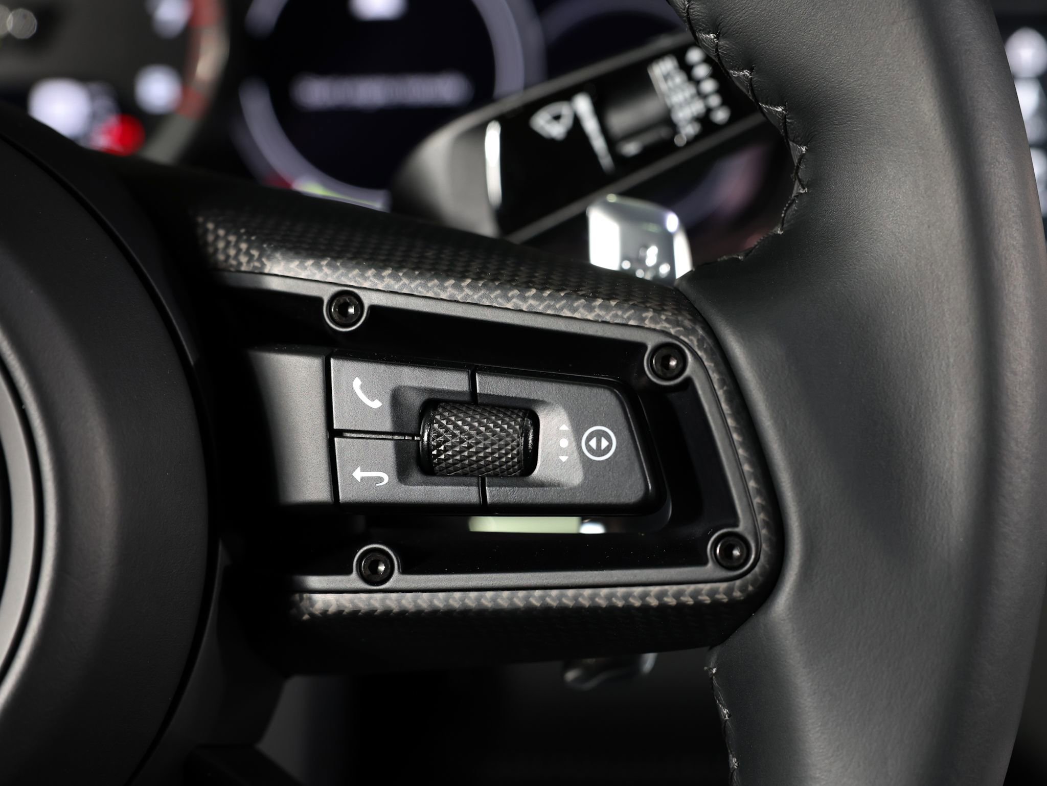 Used 2021 Porsche Panamera Turbo S w/ Assistance Package image 39