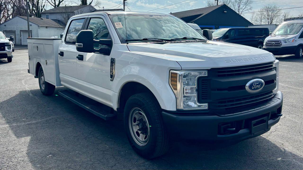 Used 2019 Ford F250 XL w/ Power Equipment Group RWD image 3