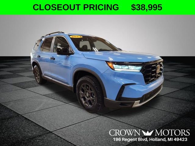 Certified 2023 Honda Pilot TrailSport image 1