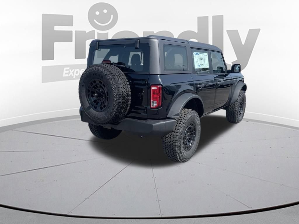 New 2026 Ford Bronco 4-Door AWD/4WD image 5