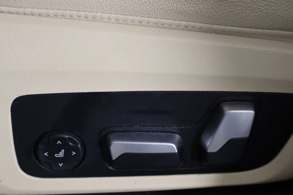 Used 2022 BMW X3 sDrive30i w/ Premium Package 2 RWD image 17