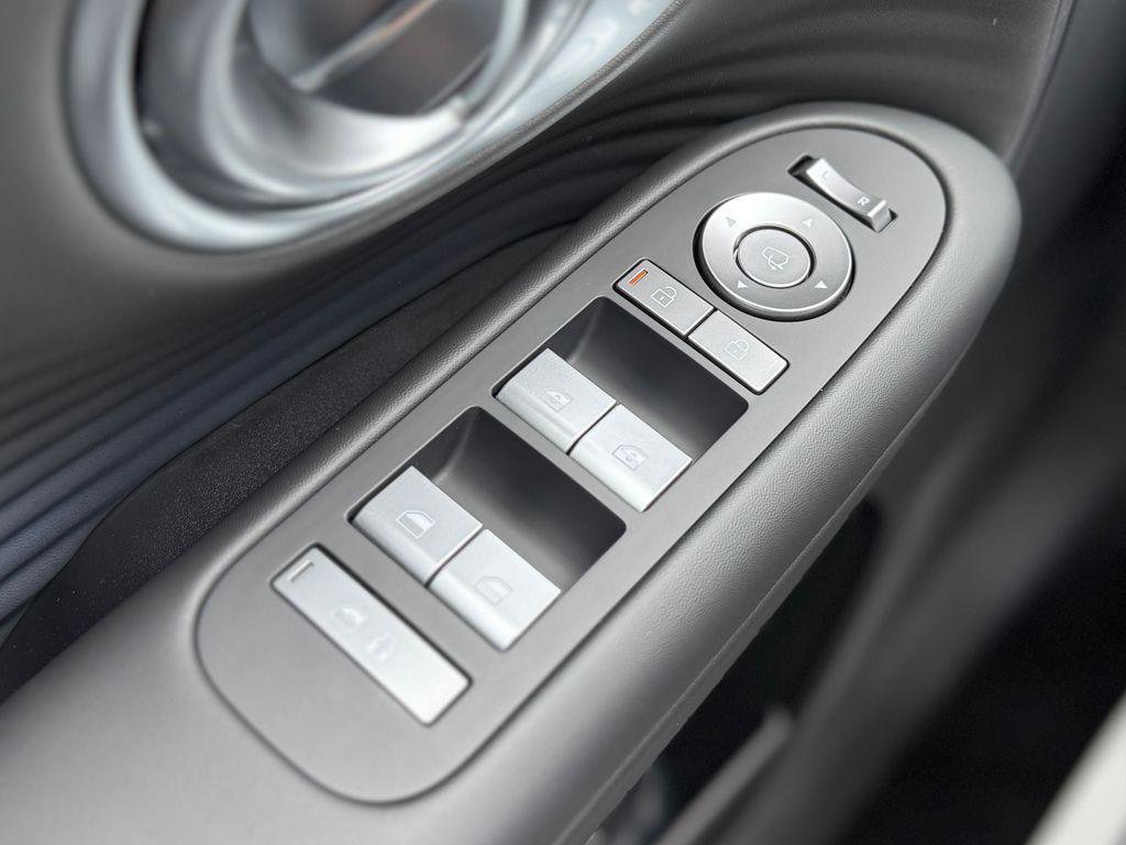 New 2026 Hyundai Ioniq 9 SEL image 32