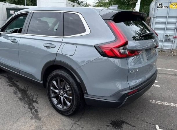 Used 2026 Honda CR-V EX-L image 6