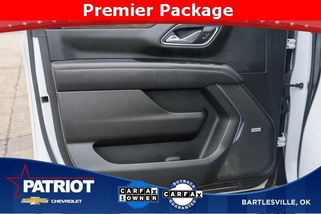 Used 2023 Chevrolet Suburban Premier image 11