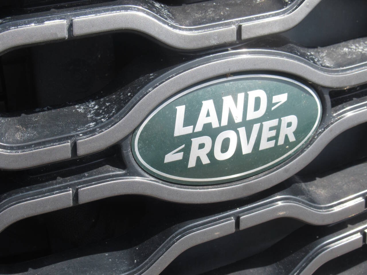 Used 2021 Land Rover Range Rover Velar R-Dynamic S AWD/4WD image 4