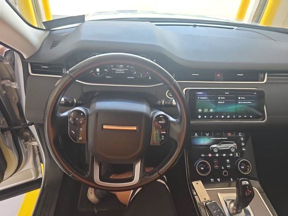 Used 2020 Land Rover Range Rover Evoque SE AWD/4WD image 6