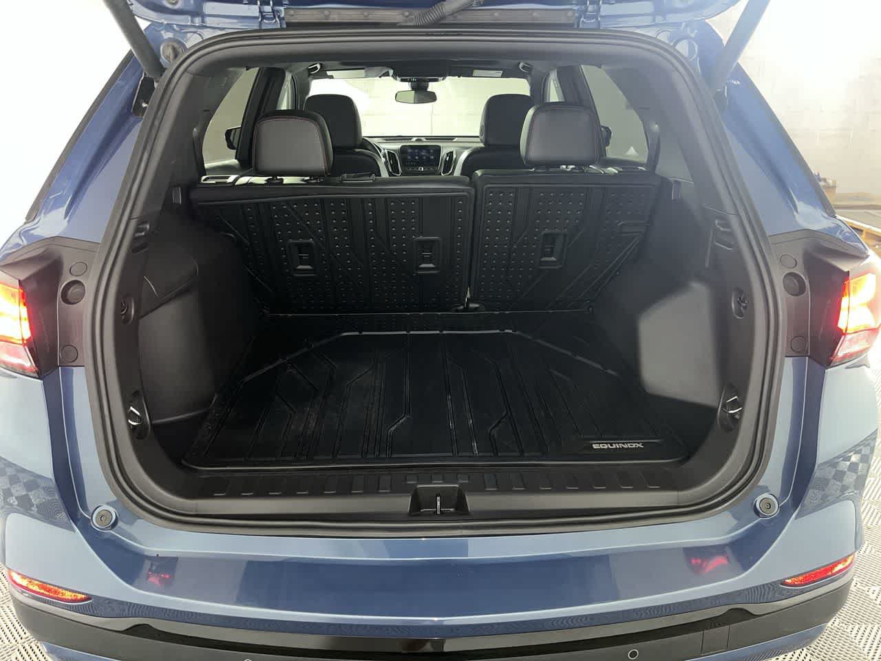Used 2024 Chevrolet Equinox RS AWD/4WD image 28