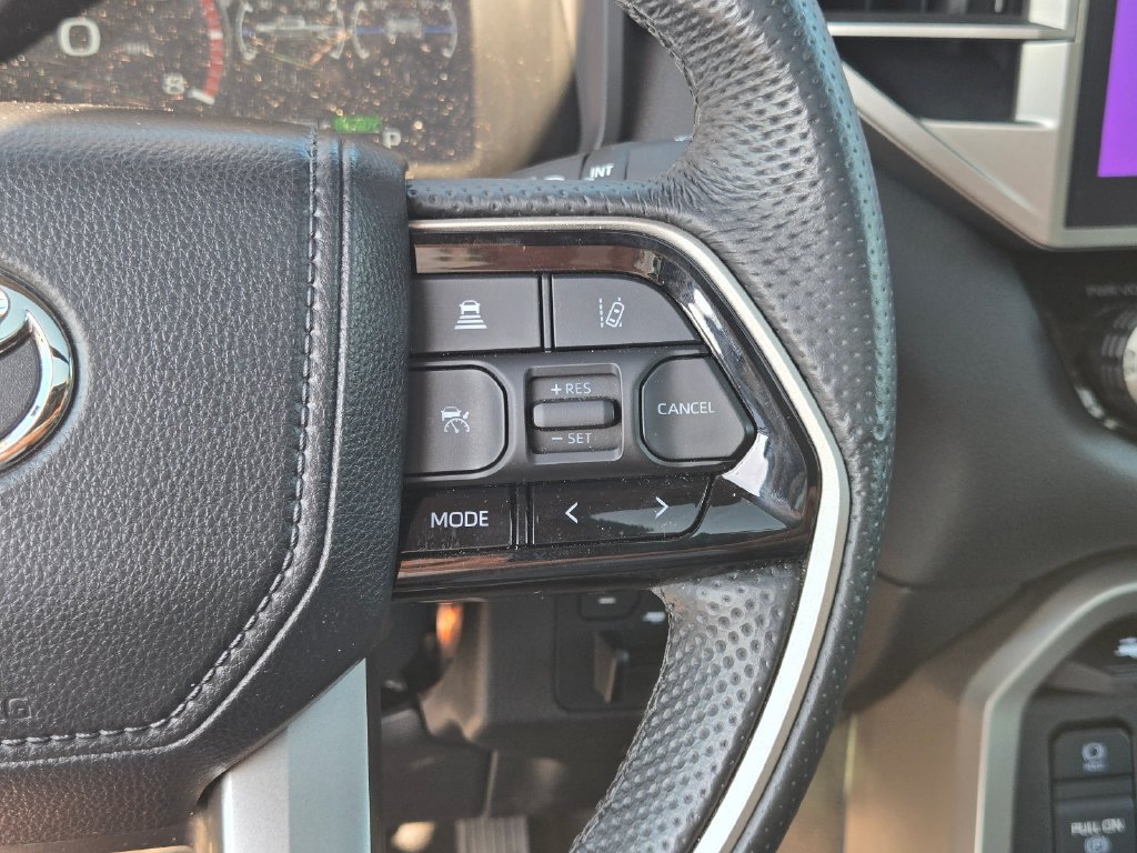 Used 2024 Toyota Tundra Limited AWD/4WD image 26