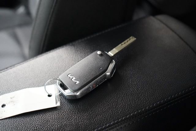 Used 2024 Kia Sportage LX image 38