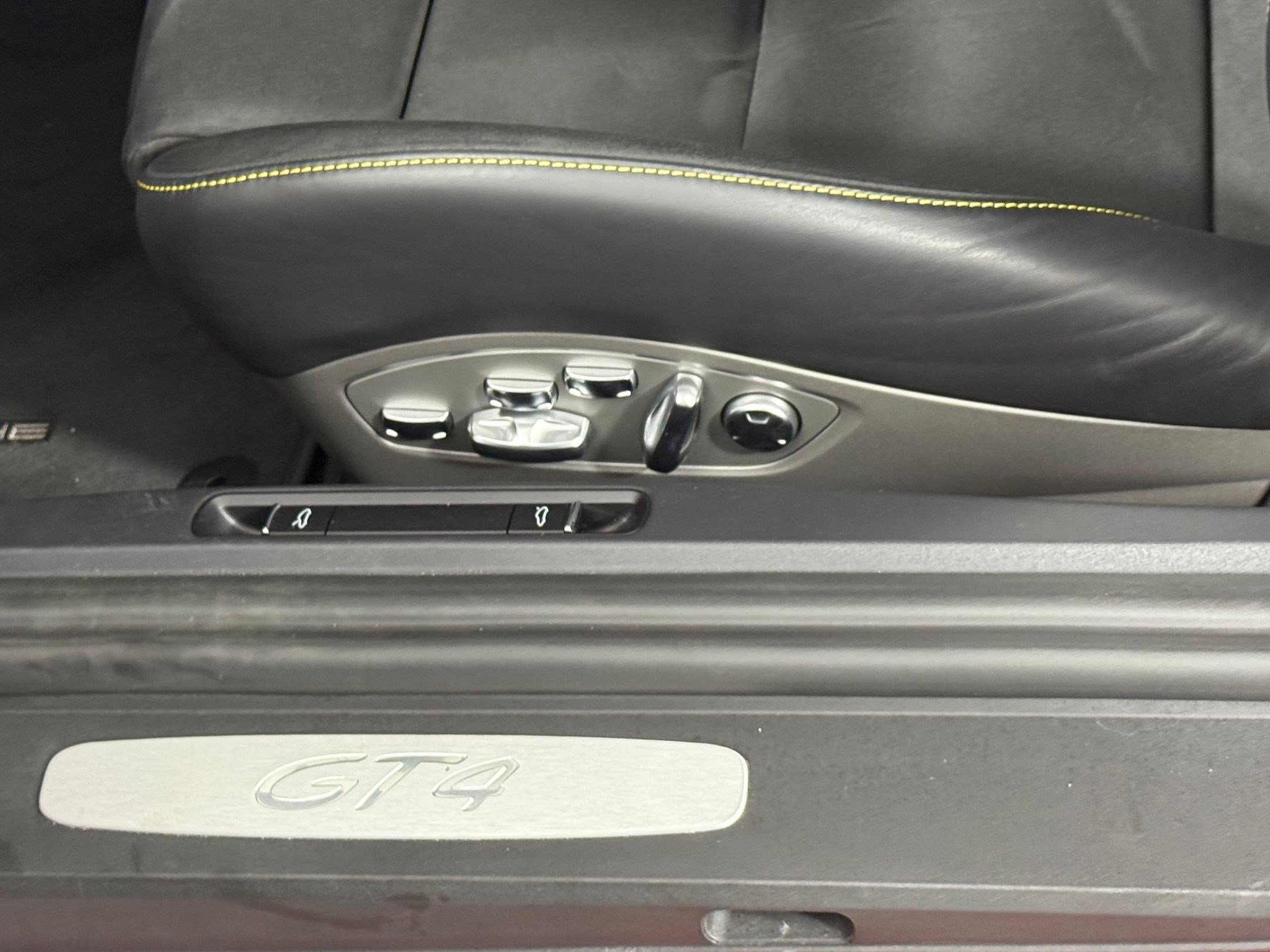 Certified 2022 Porsche 718 Cayman GT4 image 16