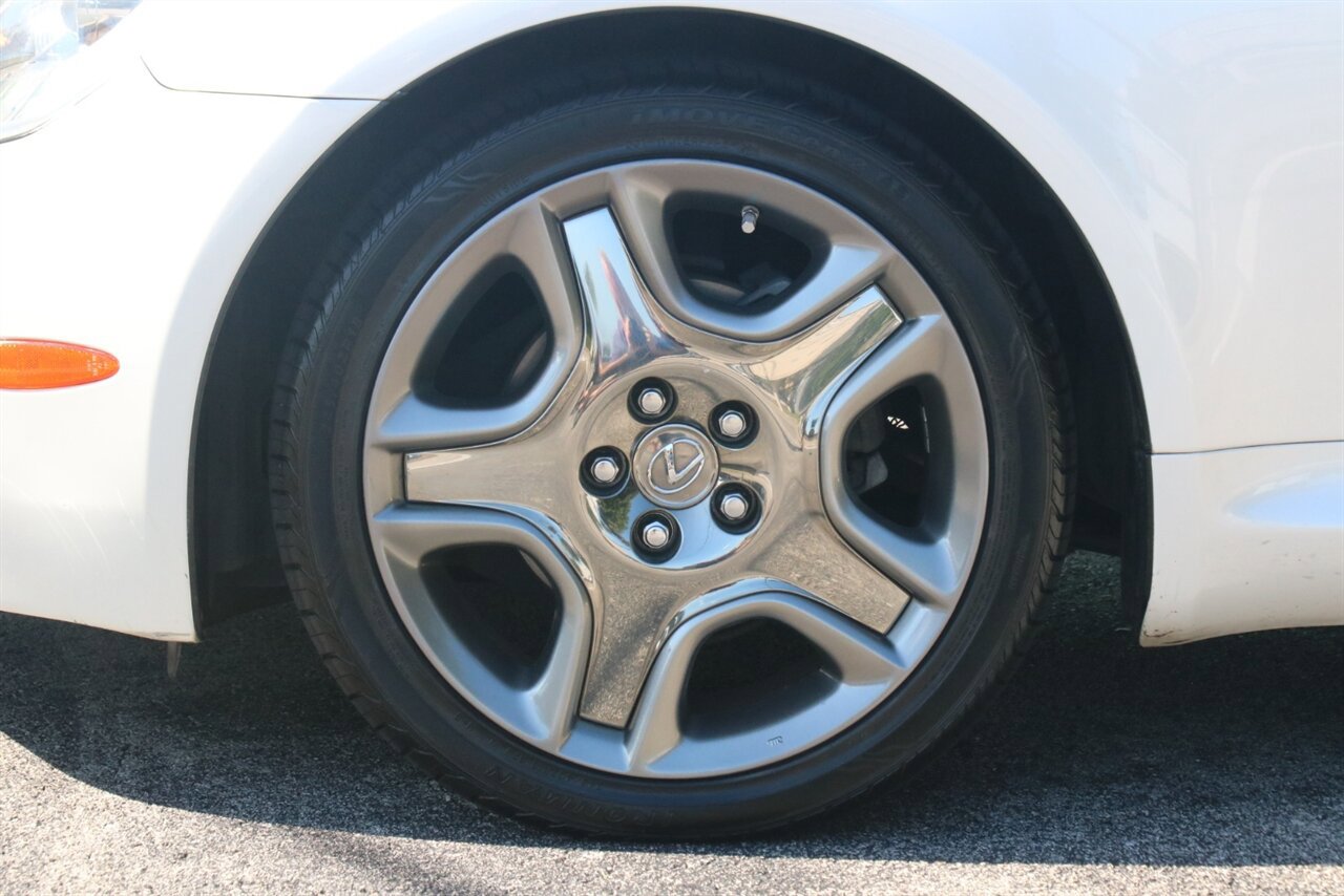 Used 2007 Lexus SC 430 Convertible RWD image 40