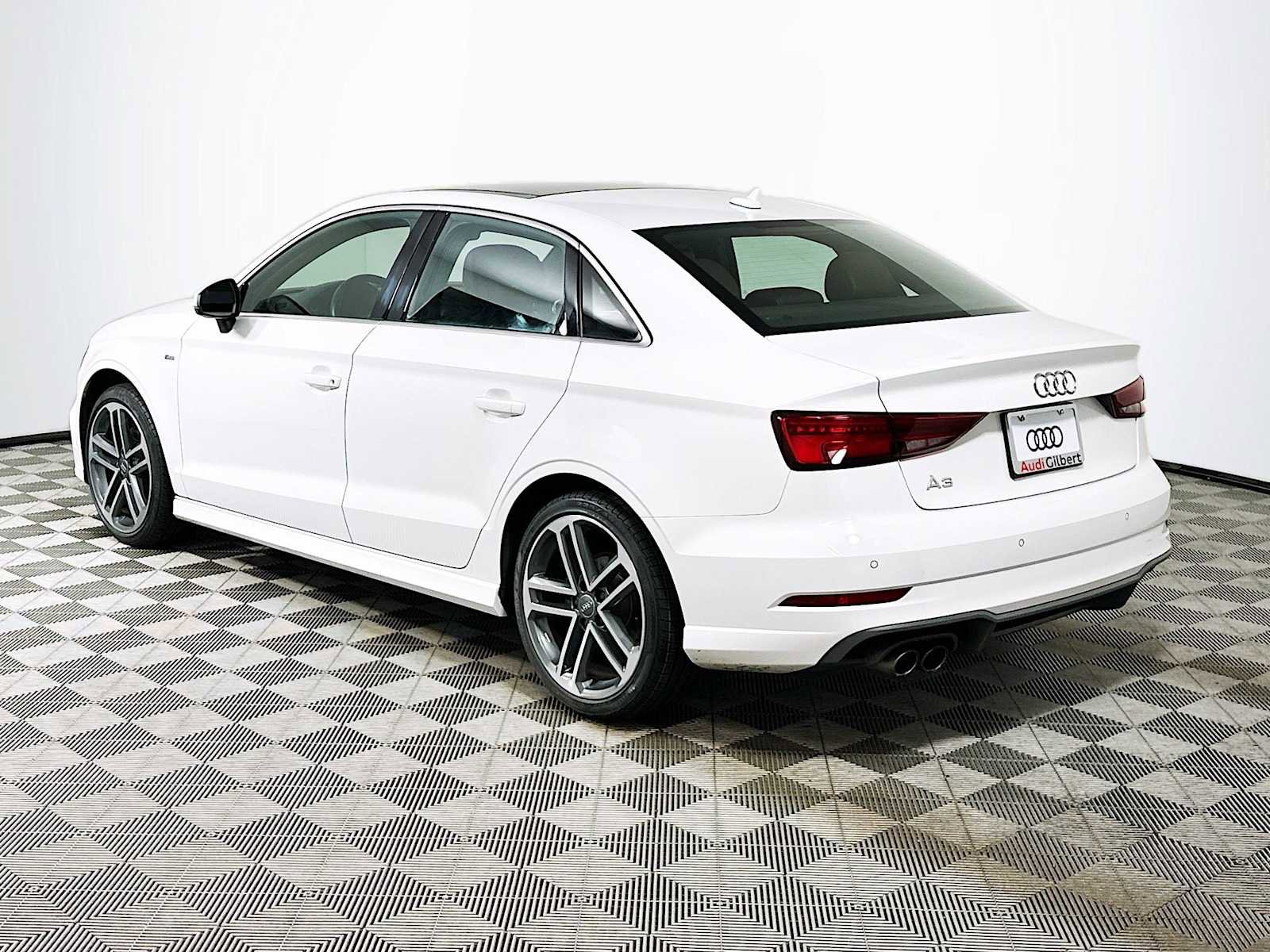 Used 2018 Audi A3 2.0T Premium Plus image 5