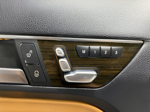 Used 2017 Mercedes-Benz E 400 4MATIC Coupe image 11