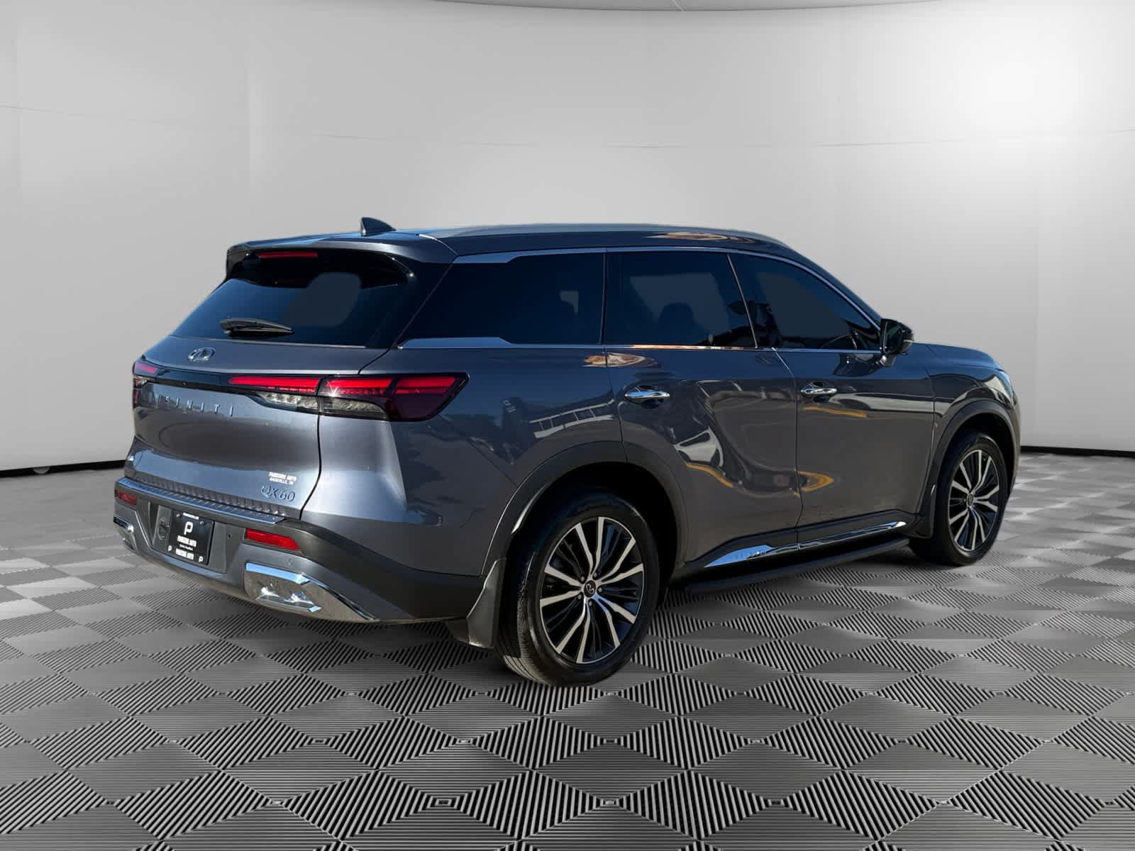 Used 2022 INFINITI QX60 Sensory w/ Vision Package AWD/4WD image 5