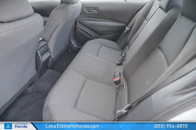 Used 2025 Toyota Corolla LE FWD image 27