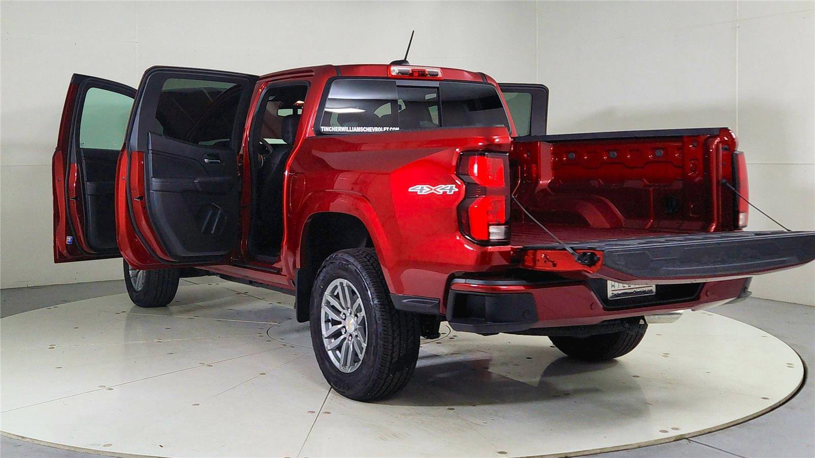 Used 2026 Chevrolet Colorado LT w/ LT Convenience Package image 11