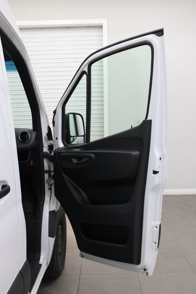 New 2025 Mercedes-Benz Sprinter 2500 image 24