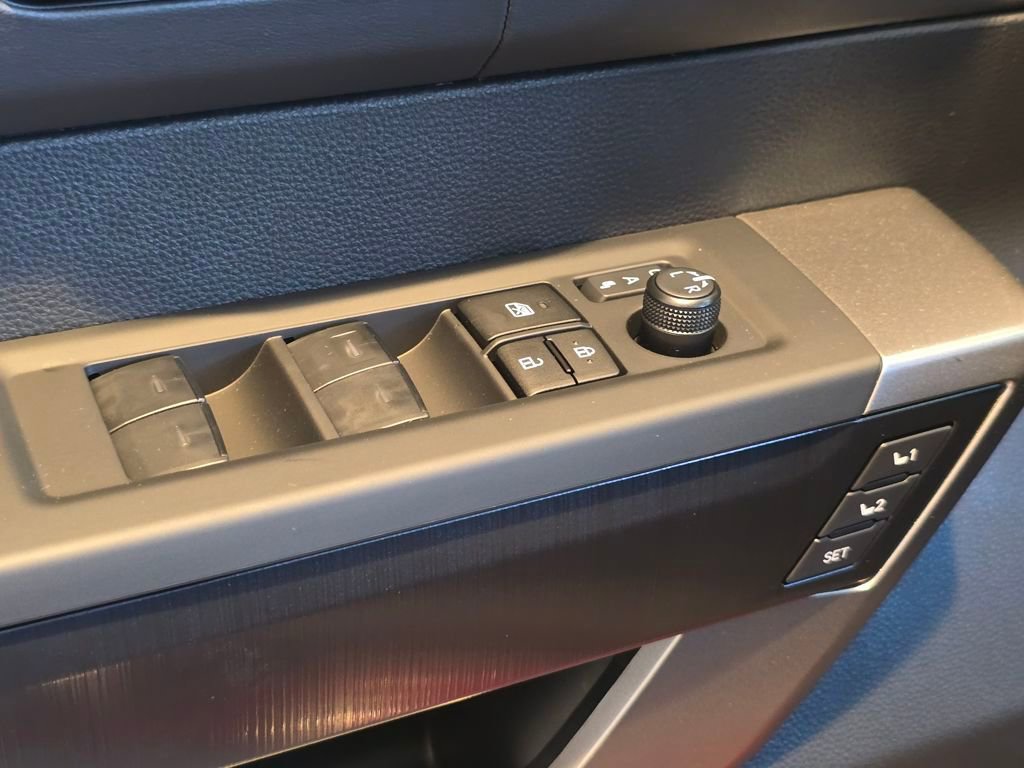 New 2026 Toyota Tundra Platinum w/ TRD Off-Road Package image 31
