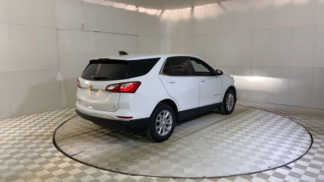Used 2020 Chevrolet Equinox LT w/ Driver Convenience Package image 7