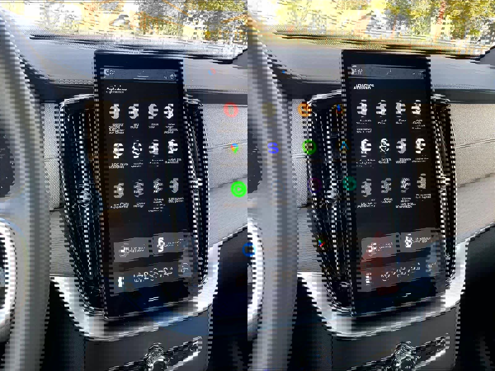 New 2026 Volvo XC90 T8 Plus w/ Protection Package Premier image 21