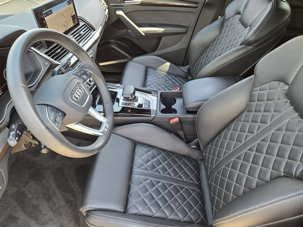 Certified 2023 Audi SQ5 Premium Plus w/ Premium Plus Package AWD/4WD image 16