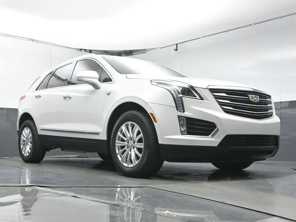 Used 2018 Cadillac XT5 FWD w/ LPO, Wheel Lock Package image 31