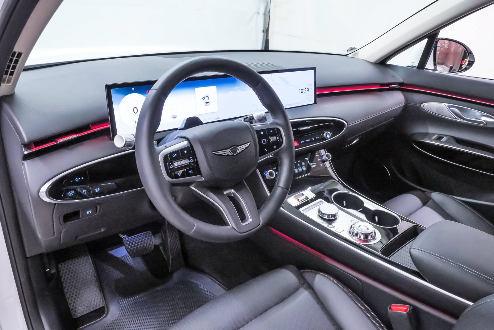 Certified 2026 Genesis GV70 2.5T AWD/4WD image 2