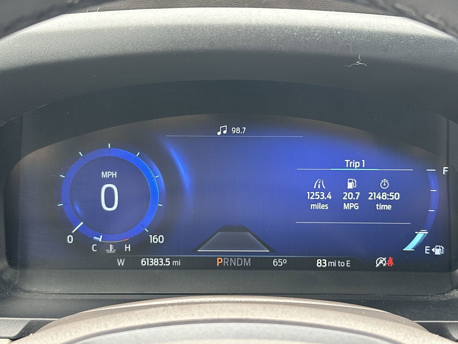 Used 2020 Ford Explorer Platinum w/ Premium Technology Package AWD/4WD image 23