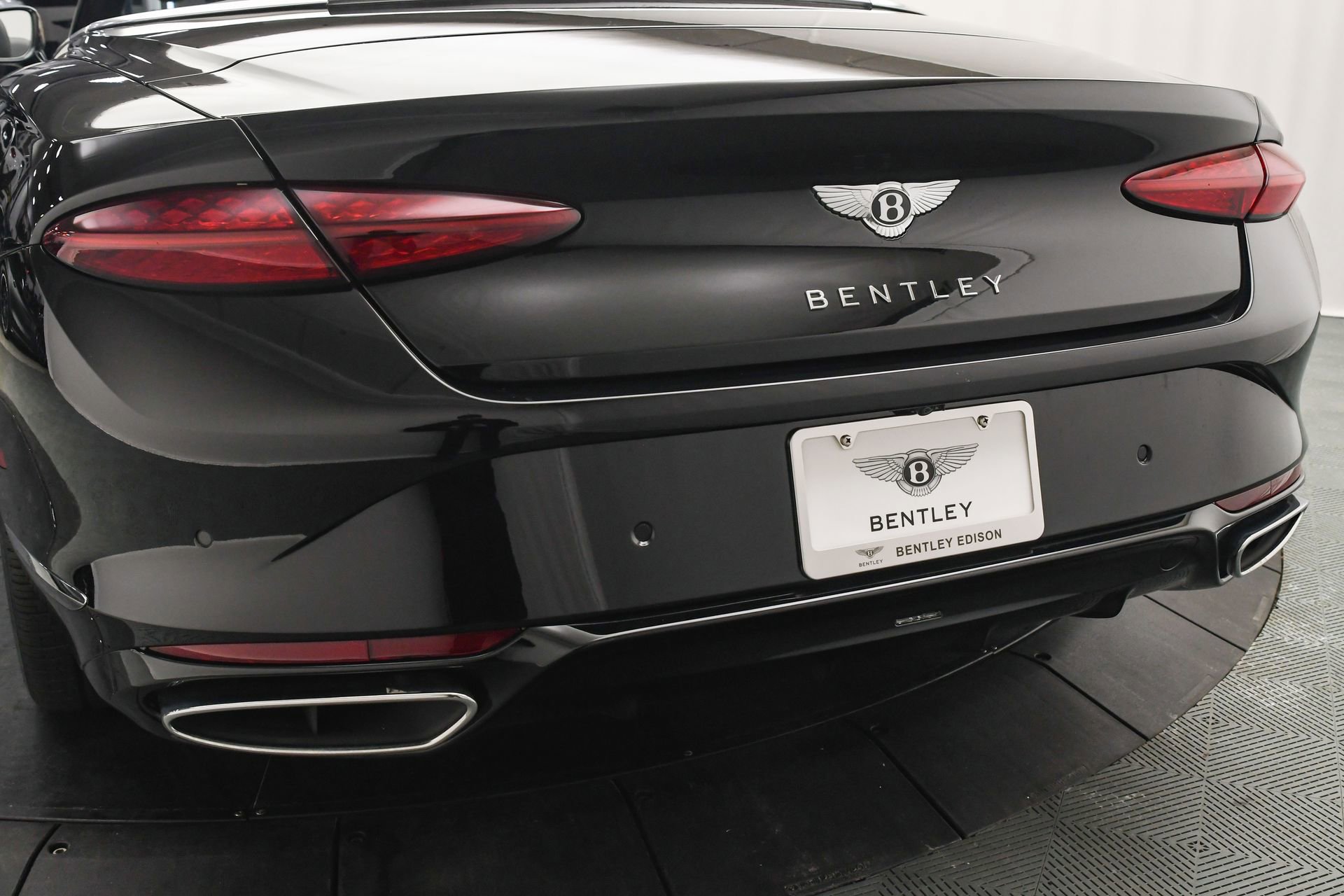 New 2026 Bentley Continental GTC AWD/4WD image 22
