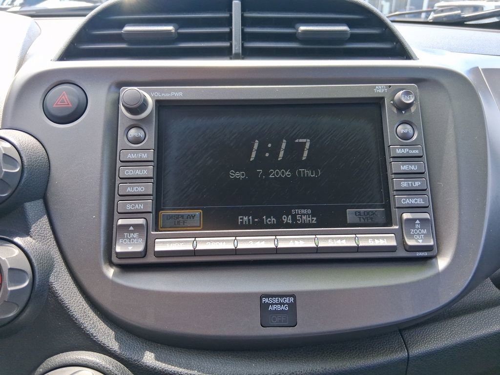 Used 2009 Honda Fit Sport image 12