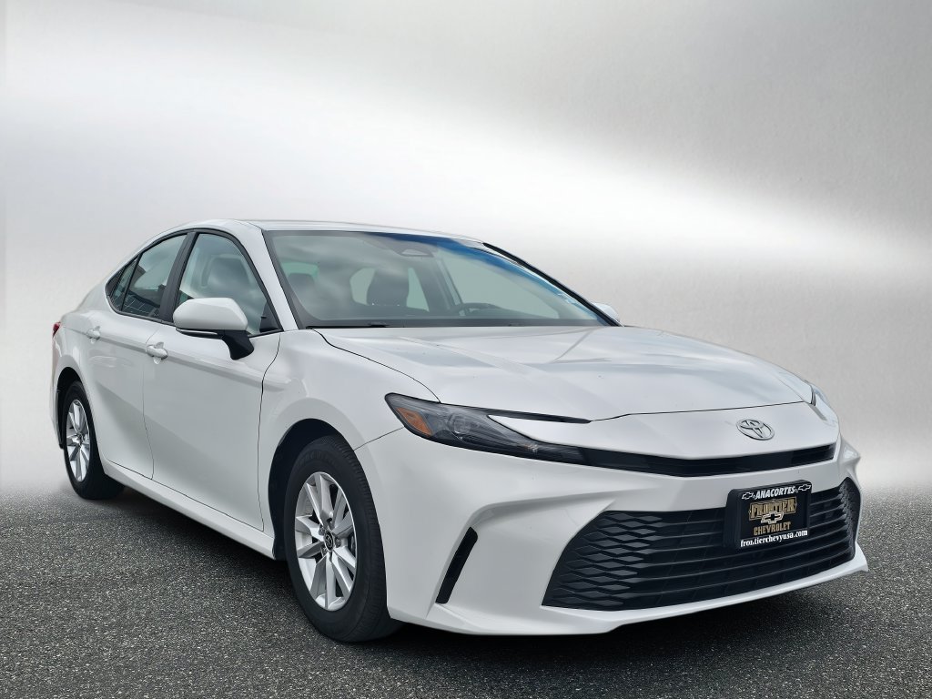 Used 2025 Toyota Camry LE