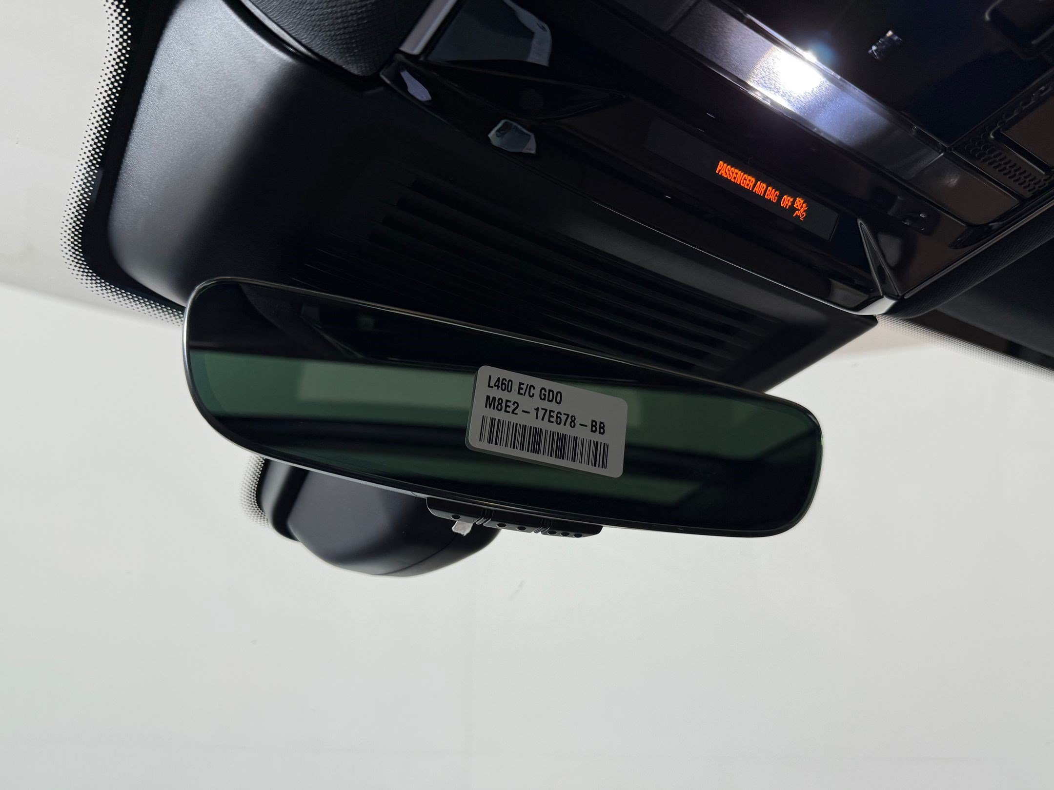 New 2026 Land Rover Range Rover SE AWD/4WD image 27