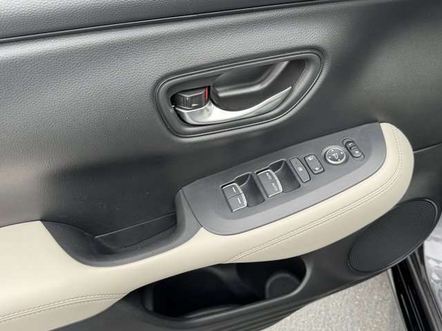 Used 2024 Honda HR-V EX-L image 19
