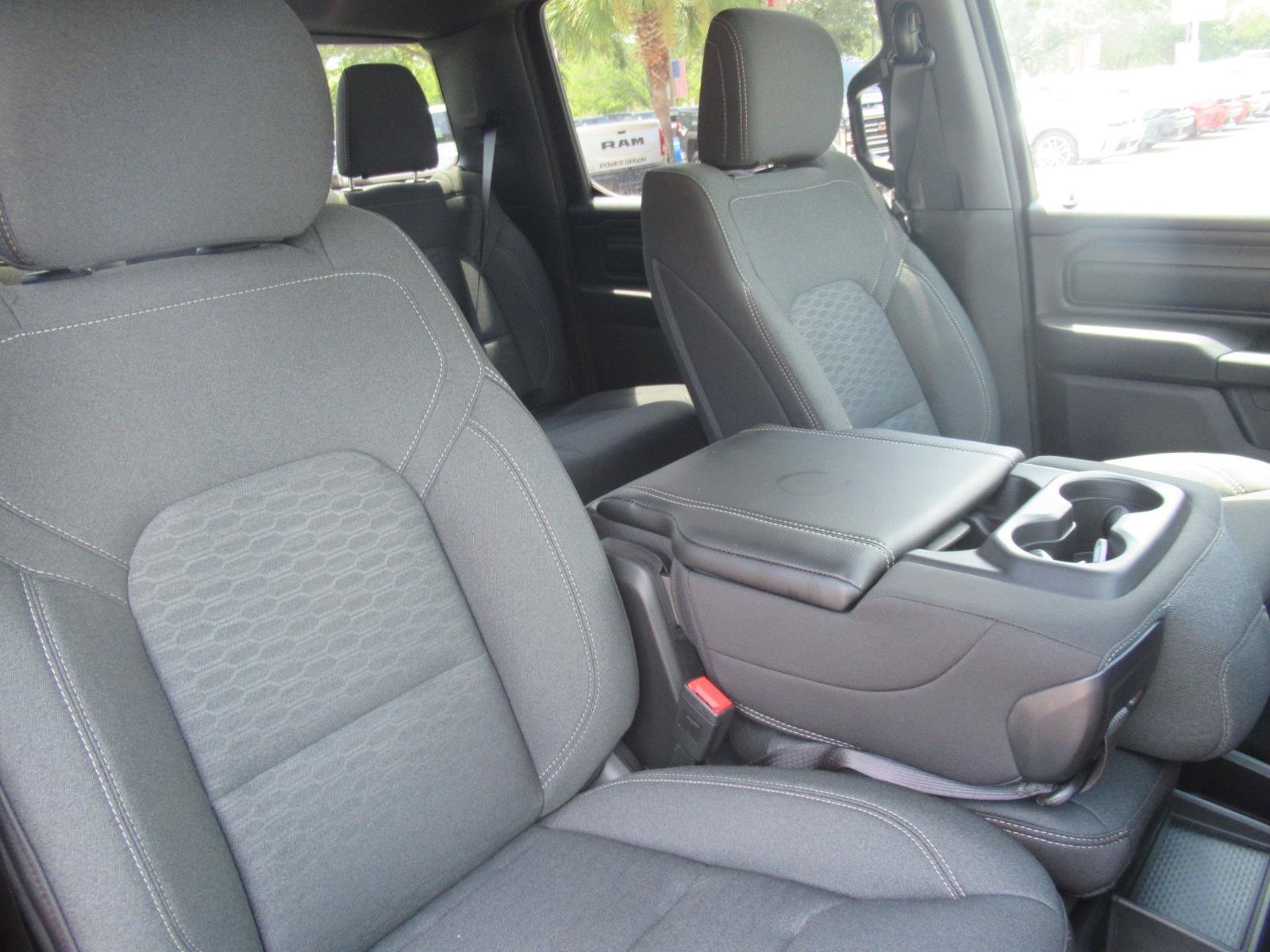 New 2026 RAM 1500 Express RWD image 9