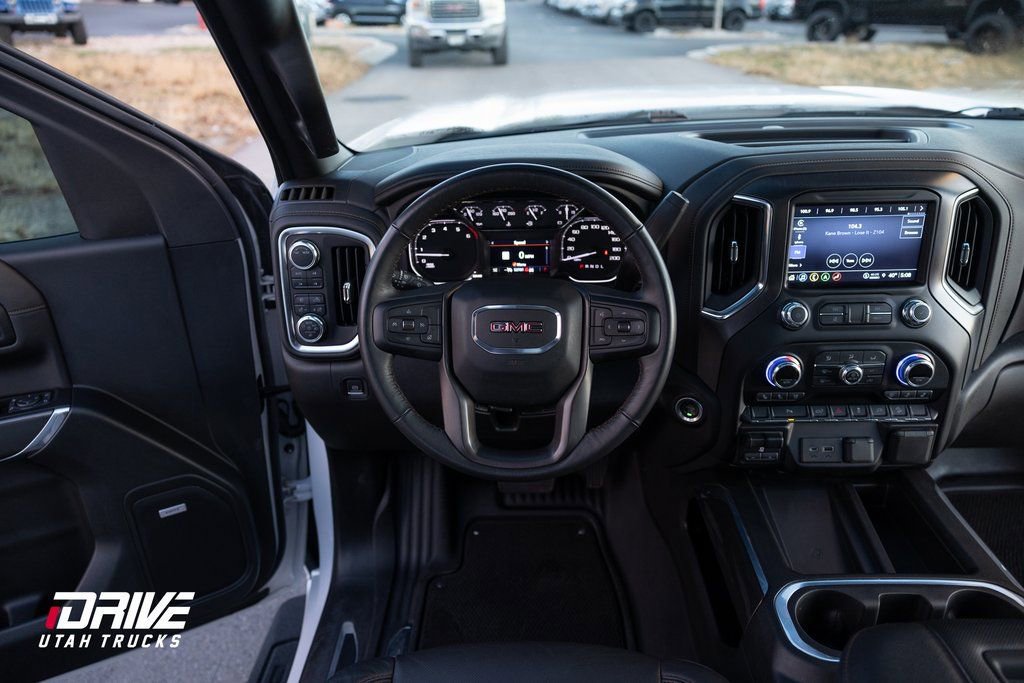 Used 2022 GMC Sierra 1500 AT4 w/ AT4 Premium Package image 26