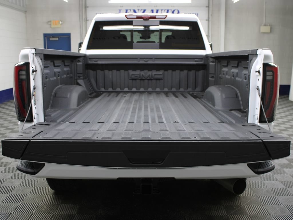 Used 2026 GMC Sierra 2500 AT4 w/ Technology Package AWD/4WD image 50