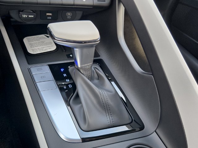 New 2026 Hyundai Elantra SEL Sport FWD image 11