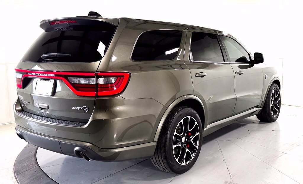 Used 2026 Dodge Durango SRT Hellcat w/ 3rd Row Seating Group AWD/4WD image 4