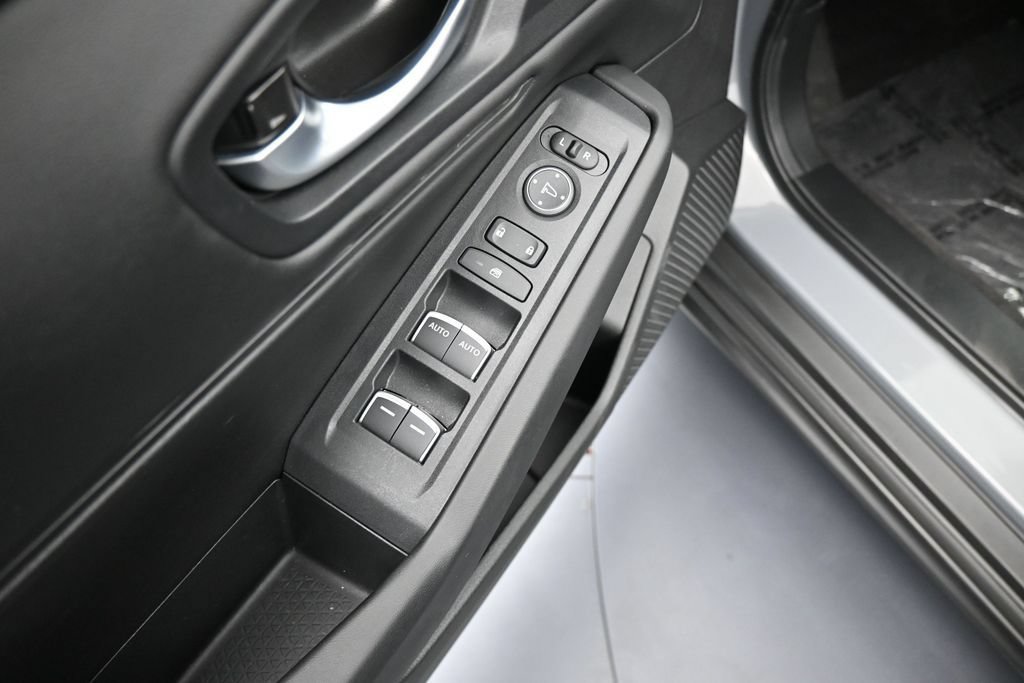 Used 2025 Honda Accord SE image 14